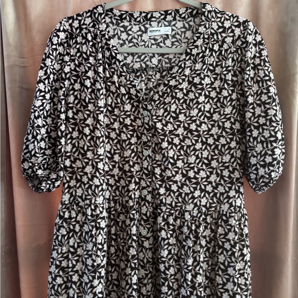 Black and Floral Prairie Style Dress Sz M